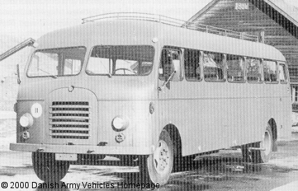 Bedford SB, 4 x 2, 12V (Front view, left side)