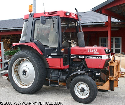 Case IH 495XL, 4 x 2, D (Side view, right side)