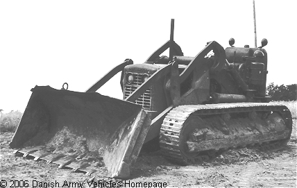 Caterpillar 977D Traxcavator, 6V (Front view, left side)