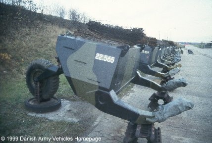 Centurion fuel-trailer (side view, right side)