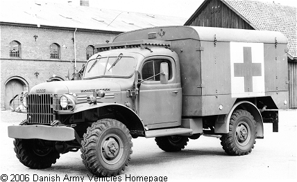 Dodge W300M, 4 x 4, 24 V (Front view, left side)