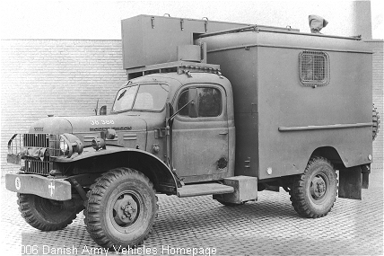 Dodge W300M, 4 x 4, 24 V (Front view, left side)