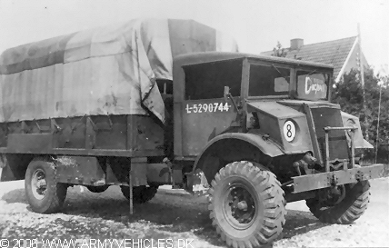 Ford F60L, 4 x 4, 6V (Front view, right side)