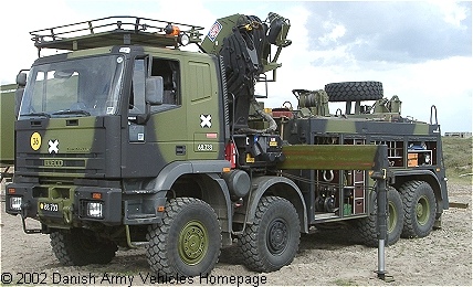 Magirus MP410E42W, 8 x 8, 24V, D (Front view, left side)