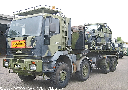 Magirus MP410E42W, 8 x 8, 24V, D (Front view, left side)