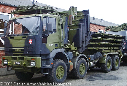 Magirus MP410E42W, 8 x 8, 24V, D (Front view, left side)