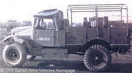 Morris-Commercial C4, 4 x 2 (Side view, left side)