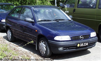 Opel Astra, 4 x 2, 12V (Front view, right side)